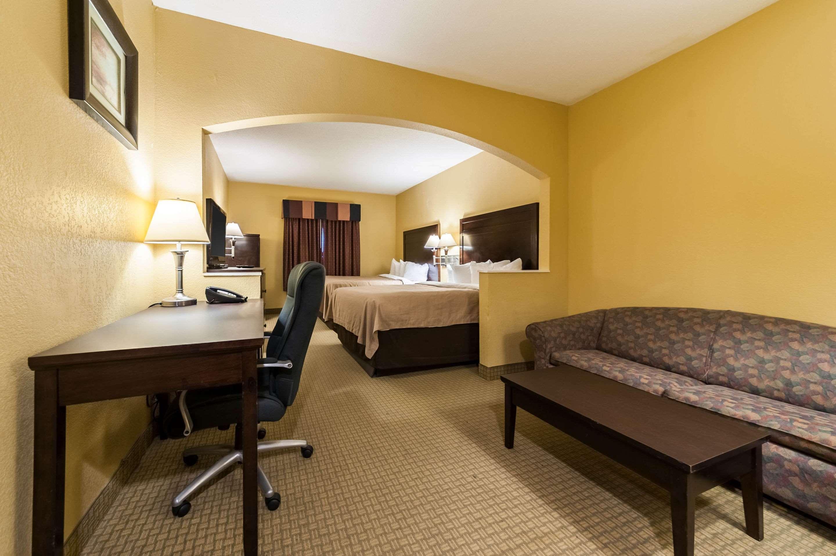 Quality Inn & Suites Lafayette Exterior foto