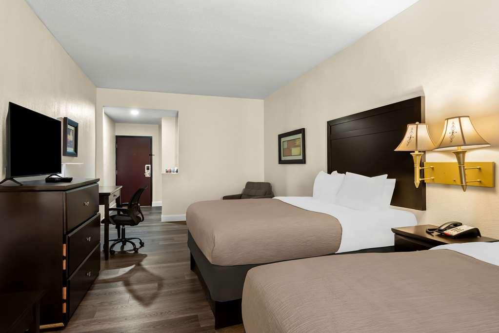 Quality Inn & Suites Lafayette Habitación foto