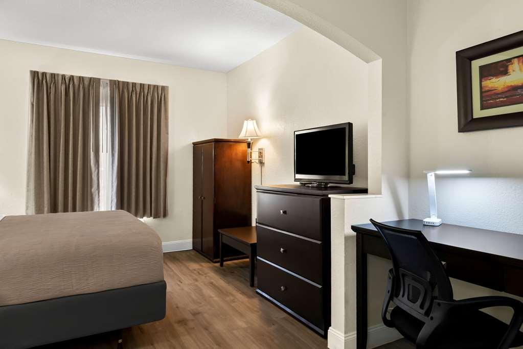 Quality Inn & Suites Lafayette Habitación foto